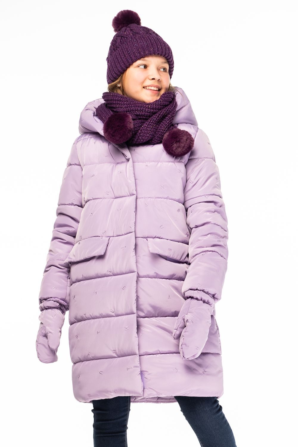 Сиреневое пальто для девочки