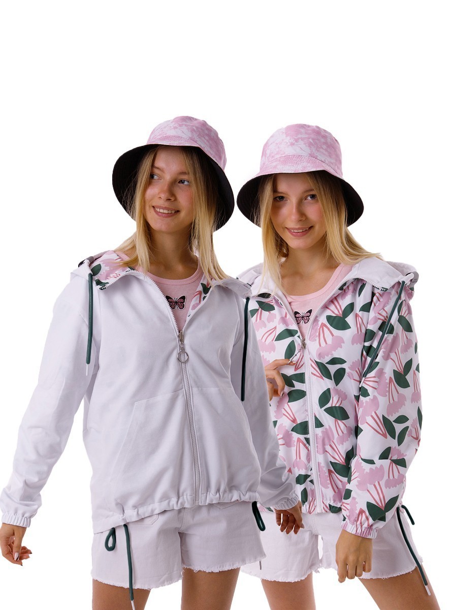 нежно розовая куртка для девочки